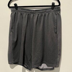 Adidas Men’s Shorts, Size XL, Smoke-Free Home